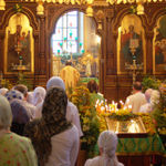 Во время богослужения. © Православный паломнический центр «Россия в красках» в Иерусалиме