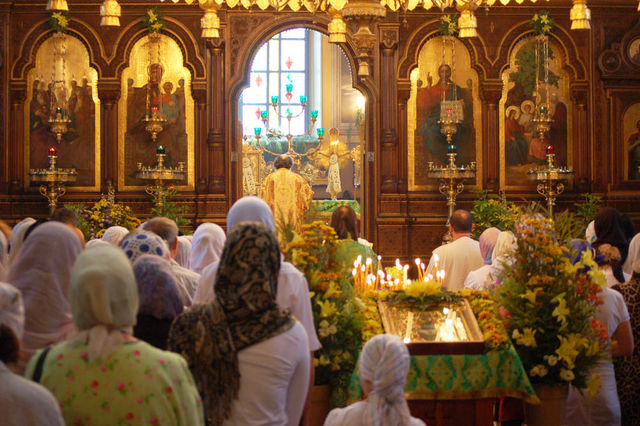 Во время богослужения. © Православный паломнический центр «Россия в красках» в Иерусалиме