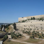 Иософатова долина и стены старого города Иерусалима. © Фото Натальи Ковровой