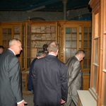 15 декабря 2008 г. Делегация ИППО во главе с Председателем ИППО С.В. Степашиным осматривает народную трапезную
