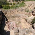 Система водоснабжения с водокачкой, построенная царем Ахавом глубиной 40 метров. IX век до н.э.