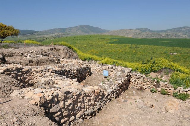 Руины "Израильской башни". Предположительно самой поздней постройки Хацора, датируемая 732 г. до н.э.