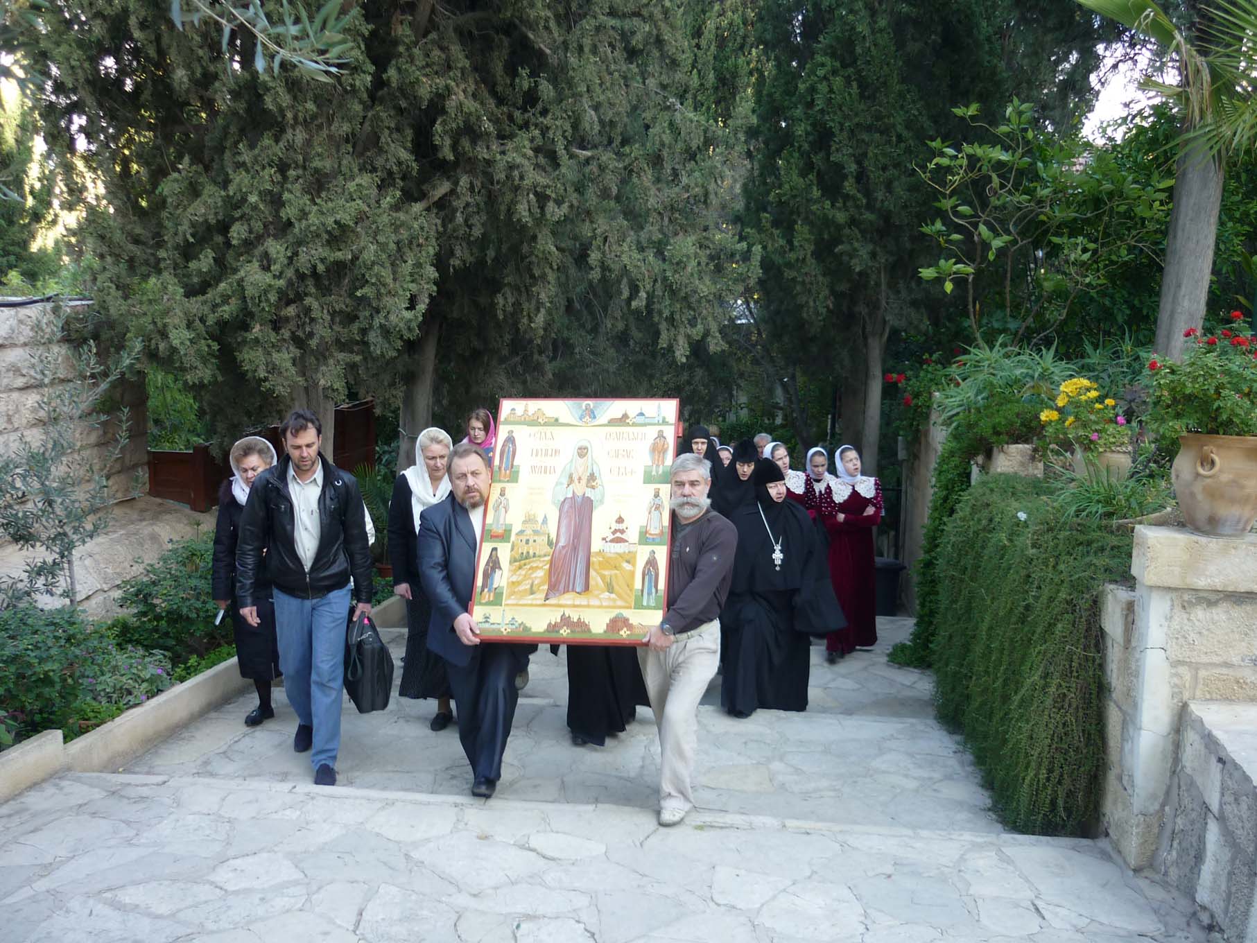 Крестный ход в монастыре св.Марии Магдалины в Гефсимании