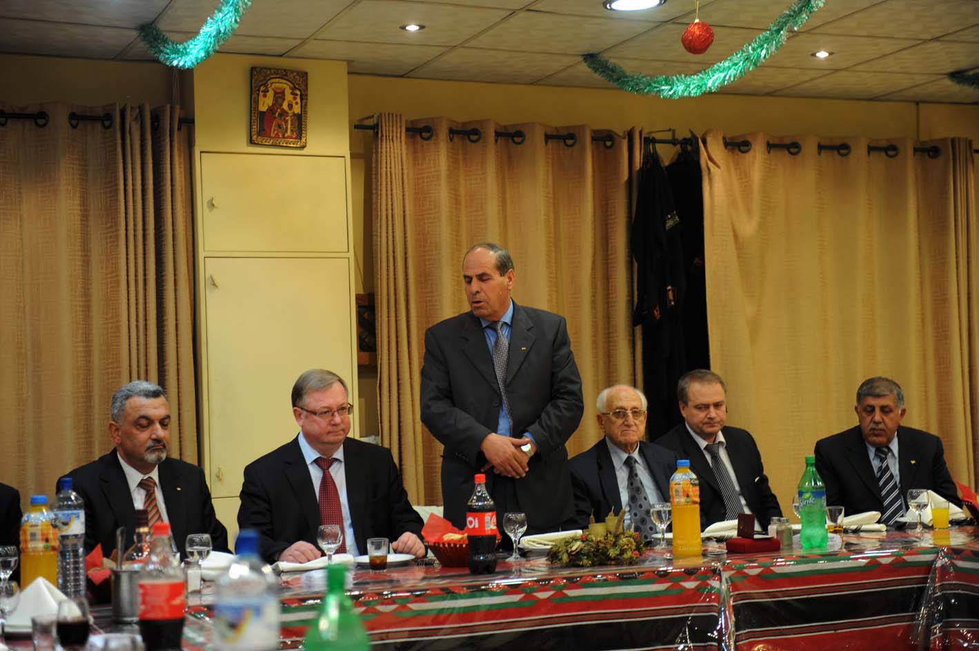 Привествие губернатора Вифлеема Мохаммеда аль-Мадани