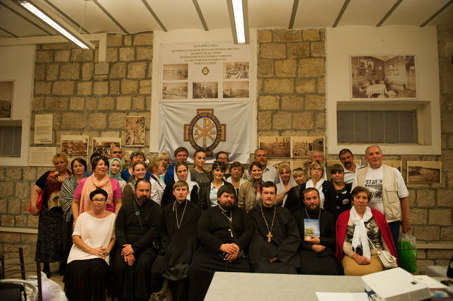 Паломники из Карачаево-Черкессии в гостях у Иерусаимского отделения ИППО