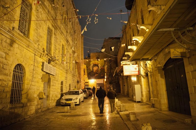 Улицы старого города Иерусалима в Пасхальную ночь