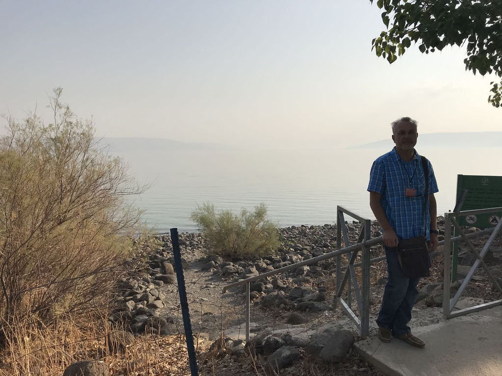 На Галилейском море в Капернауме в греческом православном монастыре на берегу озера Галилейского. 8 ноября 2017
