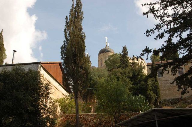 На территории монастыря. © Православный паломнический центр «Россия в красках» в Иерусалиме