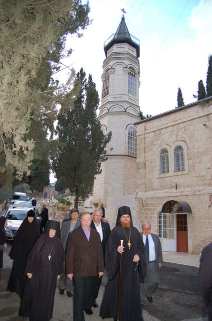 Председатель ИППО С.В.Степашин в Горненском монастыре в Иерусалиме © Иерусалимское отделение ИППО