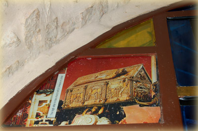 Фото ковчега с мощами св.прав.Симеона Богоприимца в католическом храме в Хорватии.